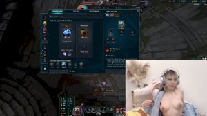 Nữ streamer LOL show hàng thủ dâm trên livestream